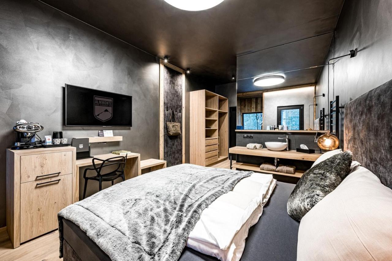 Almmonte Praeclarum Suites Design Hotel Wagrain Exterior photo